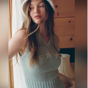 Kimchi Blue Soft Knit V-Neck Sweater